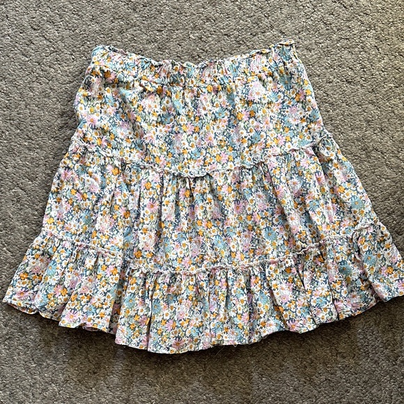 ava christine White Floral Mini Skirt - Picture 1 of 4
